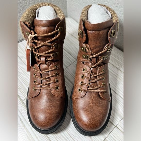 MIA Marsha Lug sole‎ women’s lace up ankle boot shoe faux leather brown size 9 - Picture 2 of 10